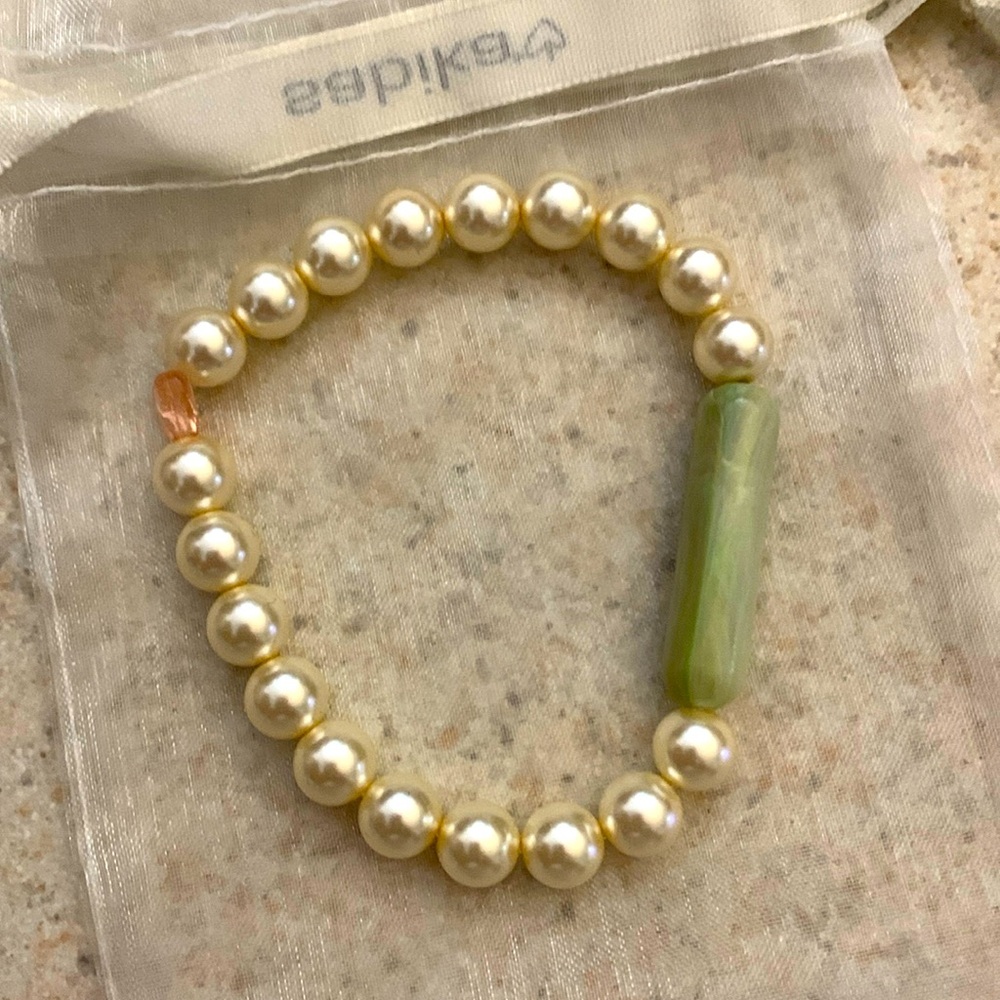 Pearls and glass Sabika bracelet
